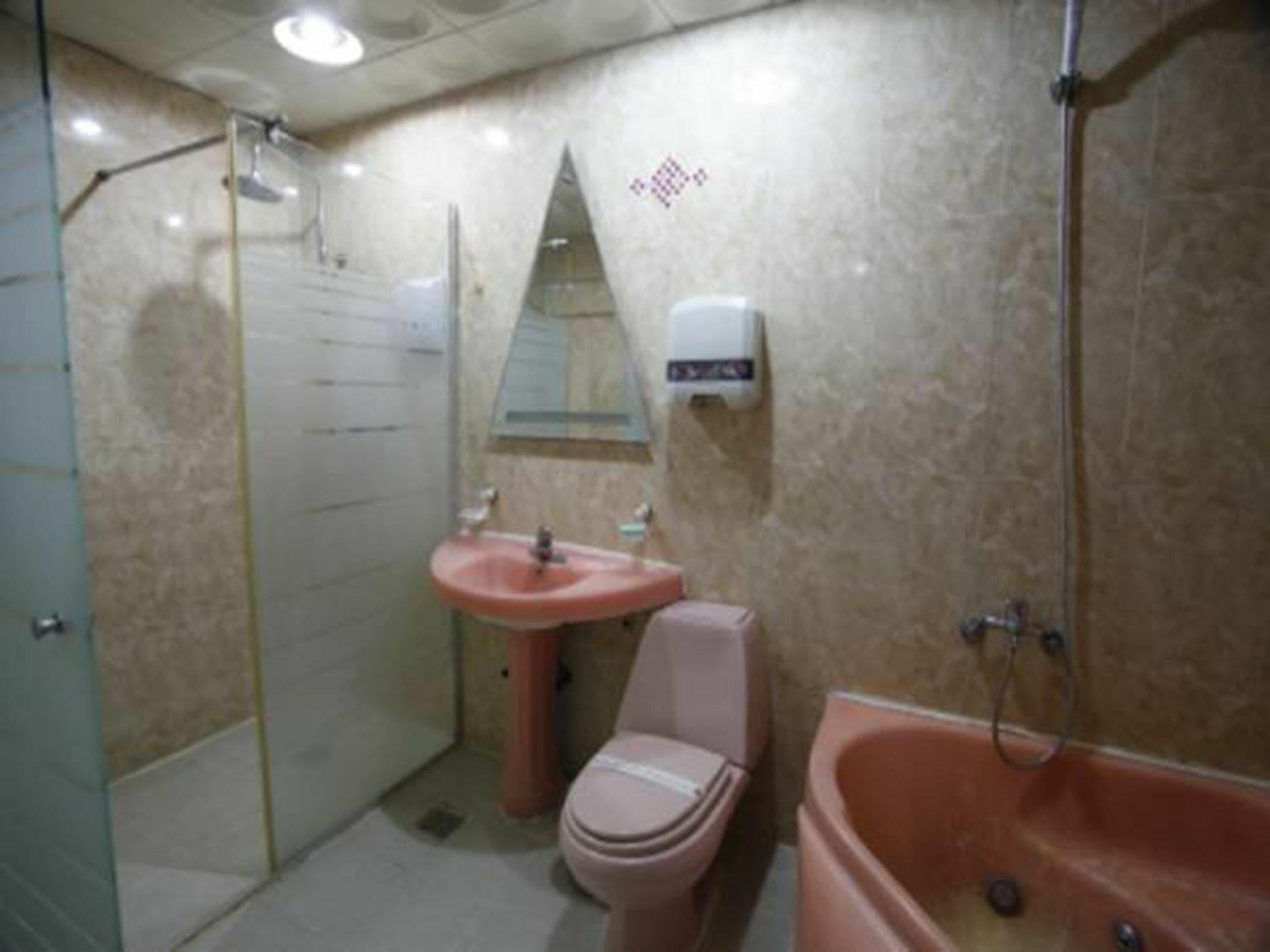 Hotel Queen Pusan Zewnętrze zdjęcie
